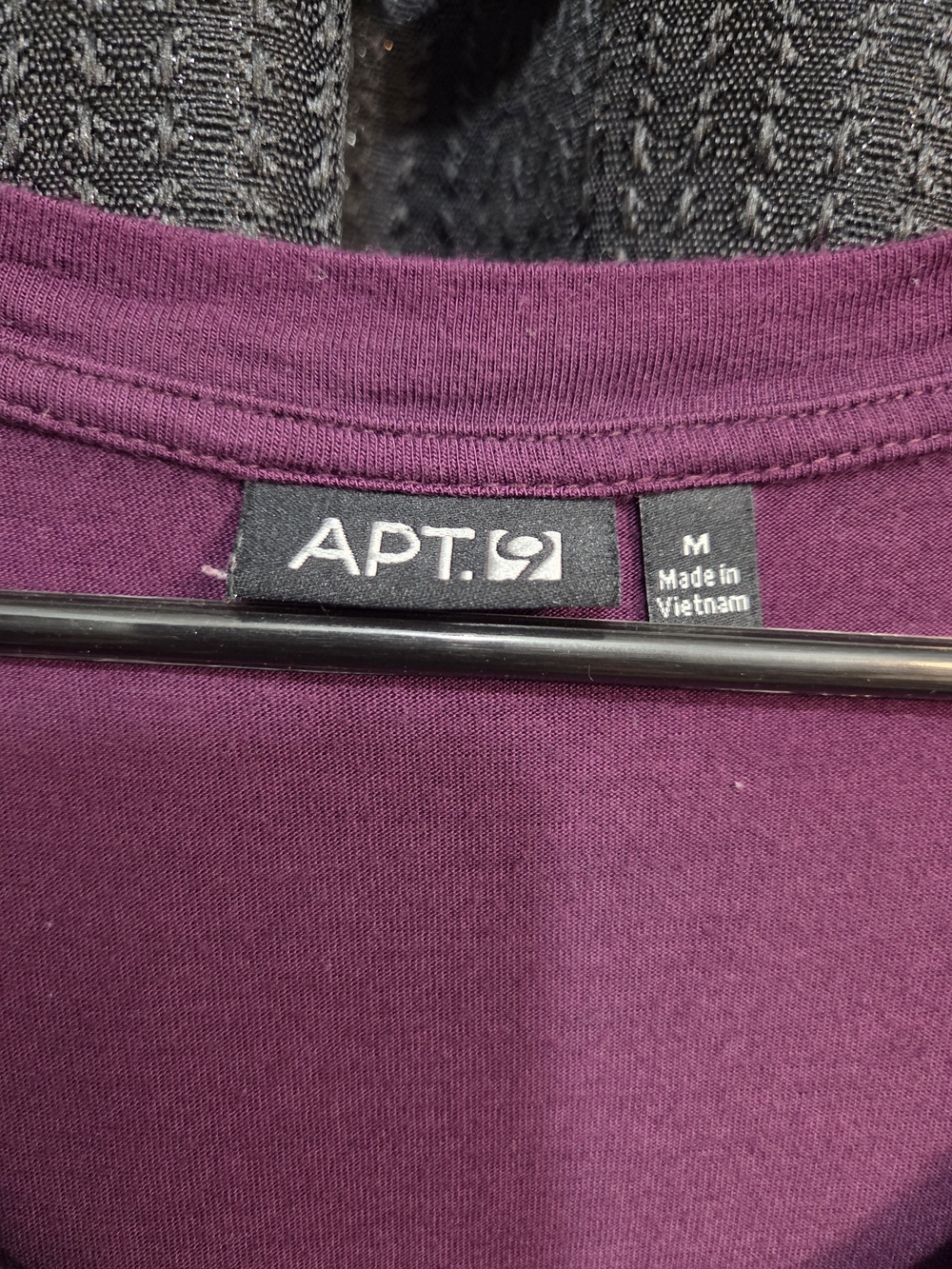 Apt. 9 Purple Short-Sleeve Scoop Neck Top with Sequin Stripes SIZE M - Picture 3 of 4